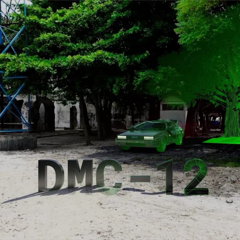 DeLorean DMC-12